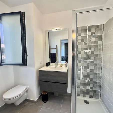 Moderne Et Lumineux, Proche Centre Apartman *