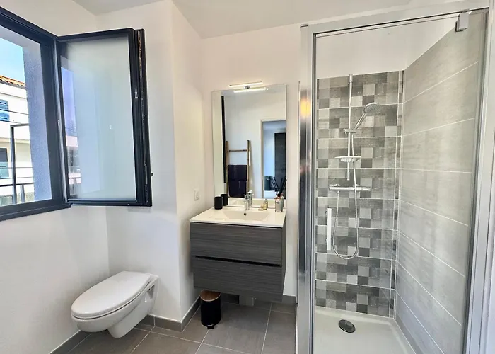 Moderne Et Lumineux, Proche Centre 公寓 *